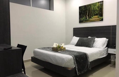 Zona Rosa Hotel | Hotel 10 Express