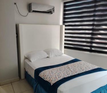 Calidonia Hotel | HOTEL 2 Mares PANAMA