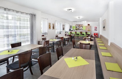 Altdorf Hotel | Hotel 37