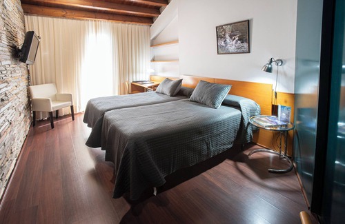 Torrejon El Rubio Hotel | Hotel 4* Parque de Monfragüe