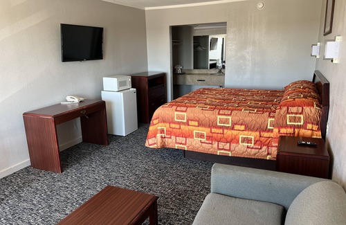 El Reno Hotel | Hotel 81 El Reno