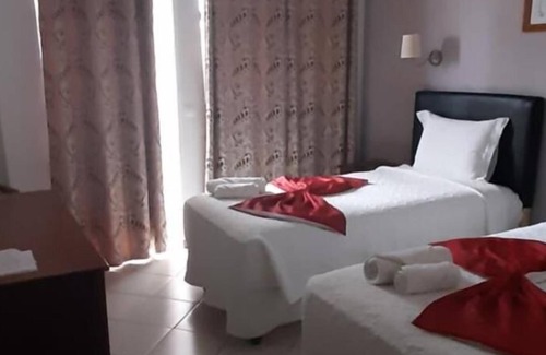 Vila do Maio House | Hotel Ah Maio - Deluxe Double with Balcony