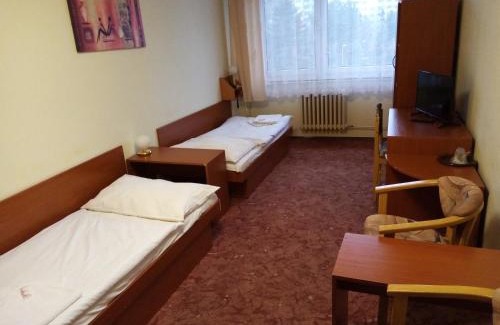 Juh Hotel | Hotel Akadémia