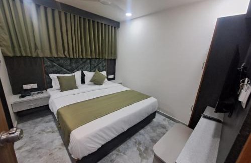 Ahmedabad Hotel | HOTEL AKASH