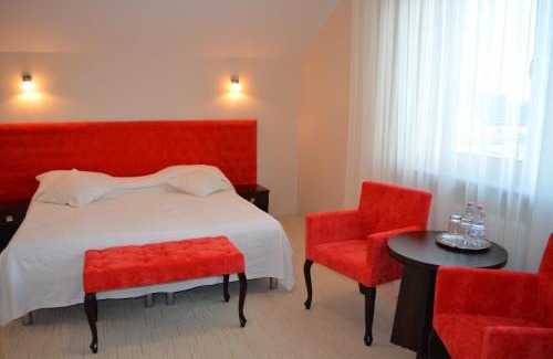 Pobiedziska Hotel | Hotel Alexandra