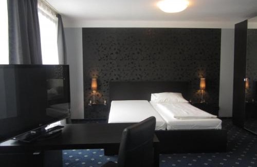 Langenfeld Bed & Breakfast | Hotel am Berliner Platz
