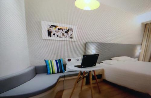 Bahadrabad Hotel | Hotel Ambika