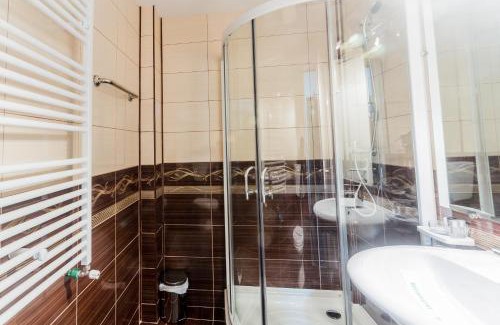 Sector 2 Hotel | Hotel Amphitryon