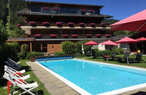 Zweisimmen Nr Gstaad Apartment | Hotel Arc-en-ciel Gstaad Apartments