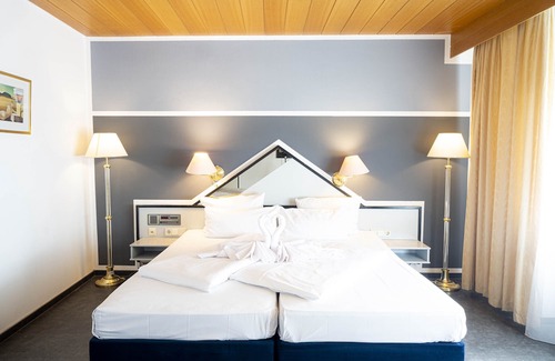 Neue Vorstadt Hotel | Hotel Astoria