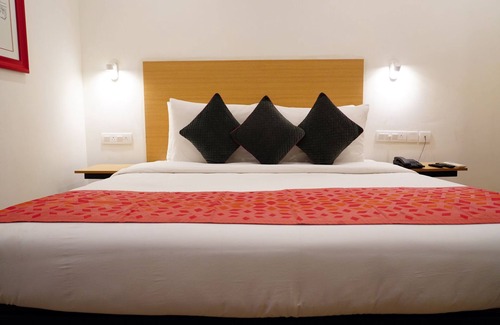 Maraimalai Nagar Hotel | Hotel Bakya Slot