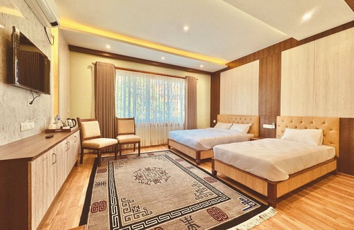 Sinamangal Hotel | Hotel Bayberry Kathmandu - Near Tribhuvan International Airport