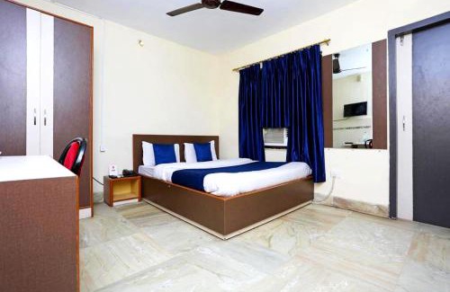 Bhubaneshwar Apartment | Hotel Blue Moon Near Railway Station With Comfortable Stay