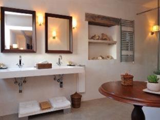 San Ambrosio Hotel | Hotel Boutique V - by Grupo Tribu