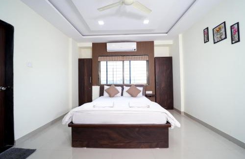 Aundh Hotel | Hotel Bramha Inn Aundh Wakad Rooms Restaurant Banquet