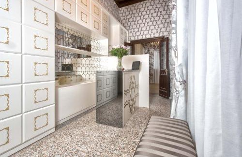 Dorsoduro Hotel | Hotel Ca' Nobile Corner