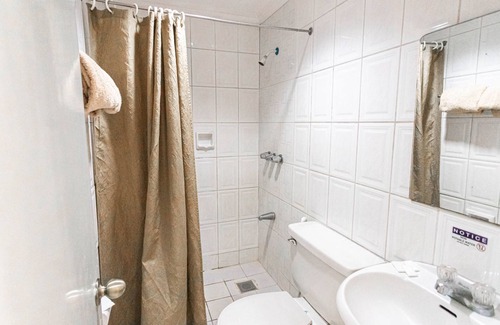 Downtown Tacloban Hotel | Hotel Canelsa