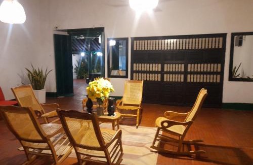Santa Cruz de Mompox Hotel | HOTEL CASA VANIA MOMPOX, Centro histórico, Con Parqueadero en el Hotel