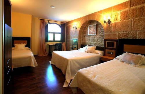 Pedrola Hotel | Hotel Castillo Bonavia
