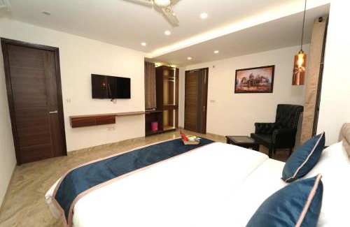 Nanpara Hotel | Hotel Chandigarh vibes - Best Selling Hotel in Chandigarh