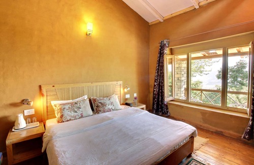 Kausani Hotel | Hotel Chevron Mountain Villa