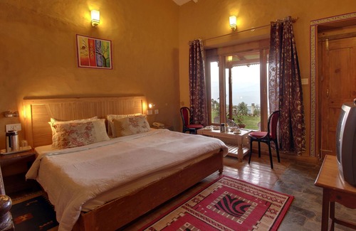 Kausani Hotel | Hotel Chevron Mountain Villa