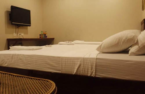 Tiruchendur Cabin | Hotel Chitra Park