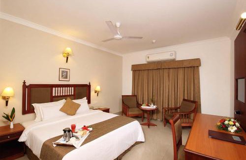 Kothamangalam Hotel | Hotel CLOUD 9