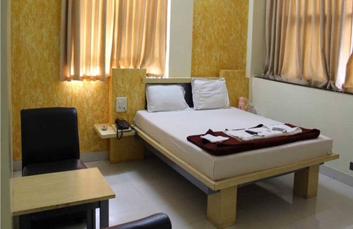 Nashik Hotel | Hotel Cool Palace