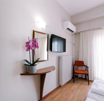 Arta Hotel | Hotel Cronos