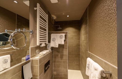 Sachsenhausen-Sud Hotel | Hotel Cult