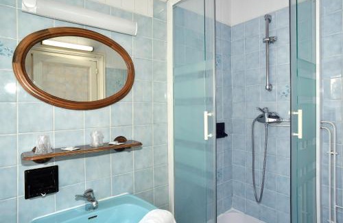 Cosne-Cours-sur-Loire Hotel | Hotel de la gare