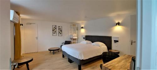 Evreux Hotel | Hotel de Normandie