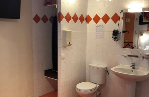 Villeneuve-sur-Lot Hotel | Hotel des Remparts