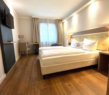 Bernkastel Hotel | Hotel Doctor Weinstube