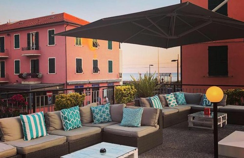 Cavi Hotel | Hotel Doria