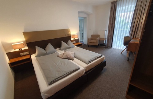 Vohenstrauss Hotel | Hotel Drei Lilien