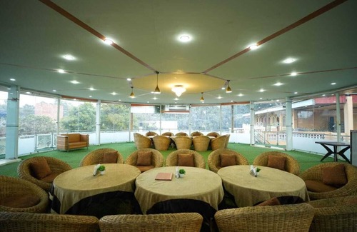 Kashipur Hotel | Hotel Drona Palace