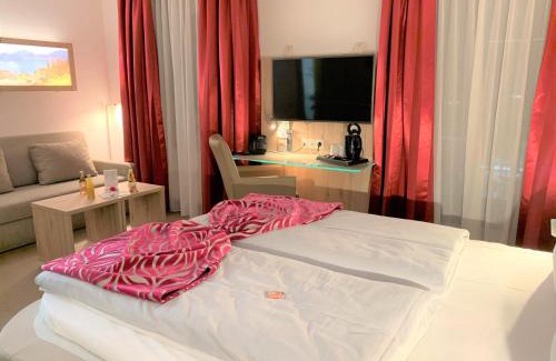 Bahnhofsvorstadt Hotel | Hotel Edel Weiss
