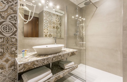 Podstrana Hotel | Hotel Eden