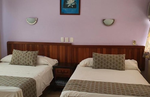 Faros Hotel | Hotel El Faro Malecon
