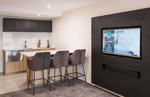 Papanui Hotel | Hotel Elms Christchurch, an Ascend Collection Hotel