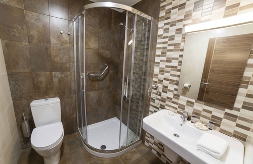 Boadilla del Camino Hotel | Hotel En El Camino