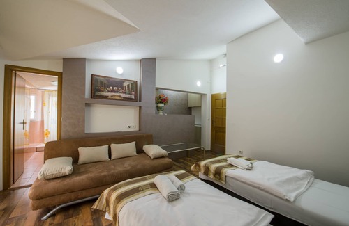 Medjugorje Hotel | Hotel Flowers