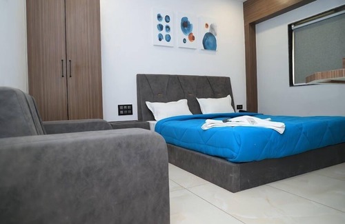 Surat Hotel | Hotel Fortune