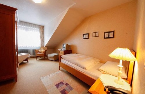 Immenstaad am Bodensee Hotel | Hotel Garni Gästehaus Merk