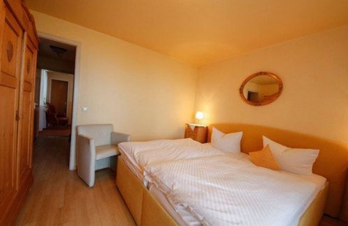 Immenstaad am Bodensee Hotel | Hotel Garni Gästehaus Merk