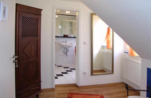 Uttum Hotel | Hotel Garni Landhaus Uttum