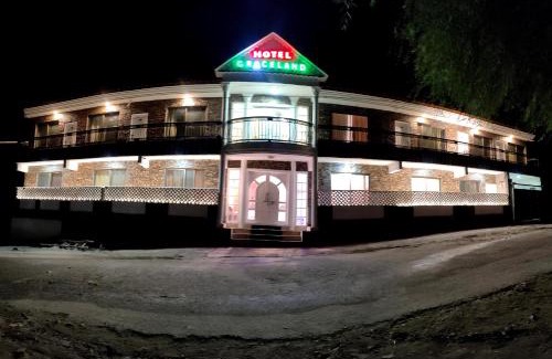Skardu Hotel | Hotel Graceland Skardu
