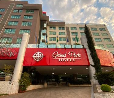 Chacara Cachoeira Hotel | Hotel Grand Park